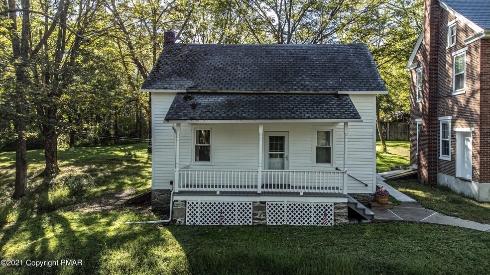 193 Mcilhaney Rd, Brodheadsville, PA 18322 - photo 1