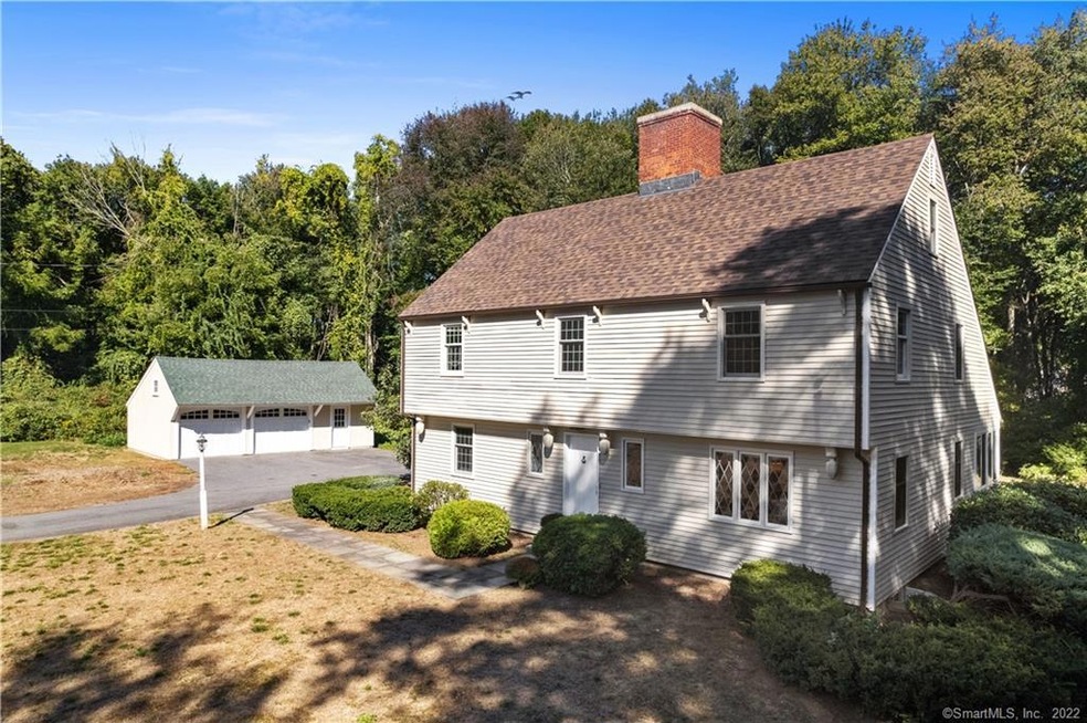 39 Stonewall Ln, Madison, CT 06443 - photo 1