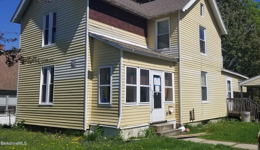 124 Danforth Ave, Pittsfield, MA 01201 - photo 1