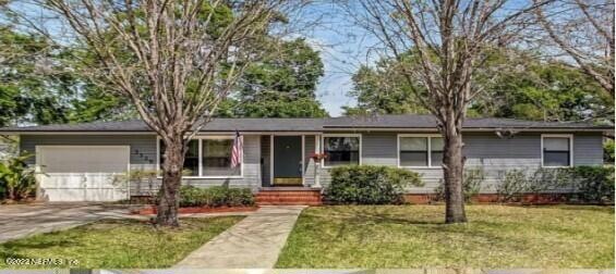 5329 Yerkes St, Jacksonville, FL 32205 - photo 1