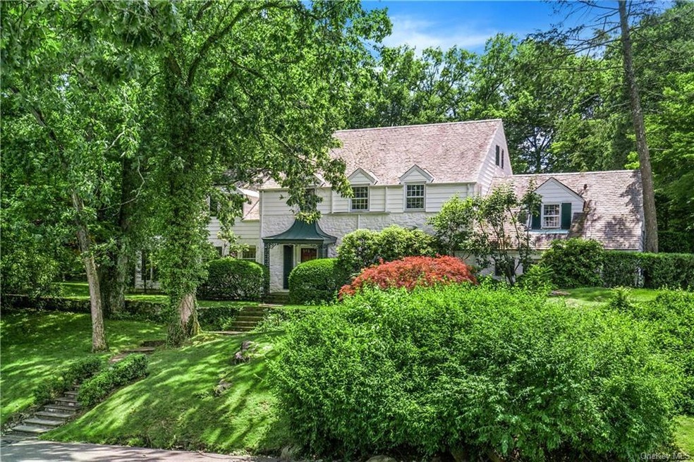 15 Greenway Rd, Rye, NY 10580 - photo 1