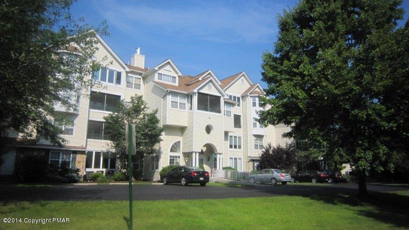 1208 Village Dr, Stroudsburg, PA 18360 - photo 1