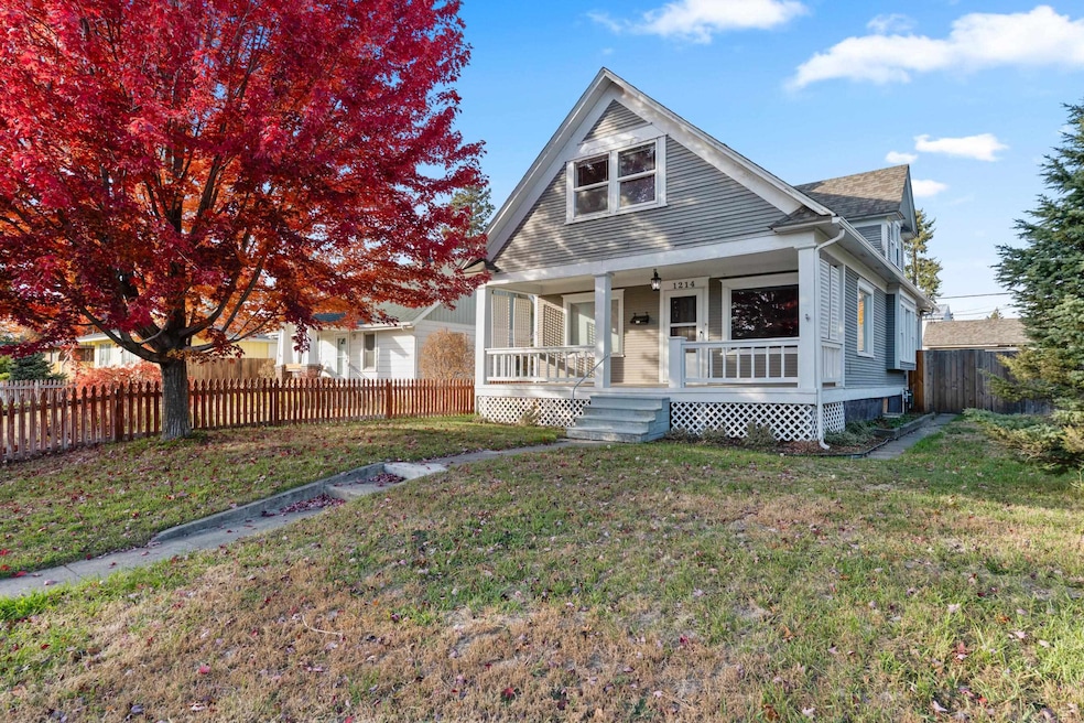 1214 W Kiernan Ave, Spokane, WA 99205 - photo 1