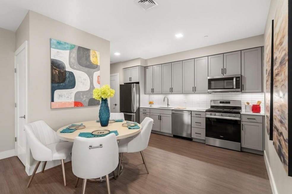 11 Walley St unit 304, Boston, MA 02128 - photo 1