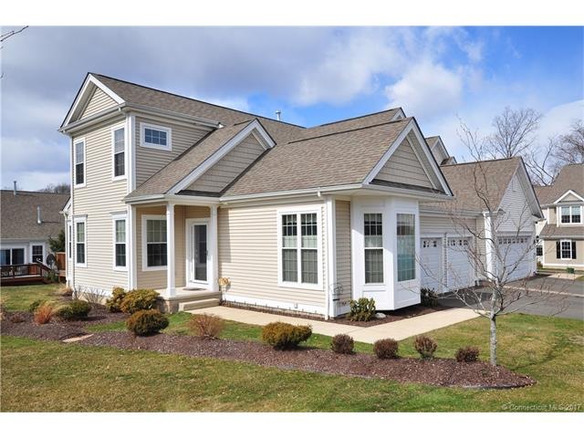 142 Barkledge Dr unit 142, Newington, CT 06111 - photo 1