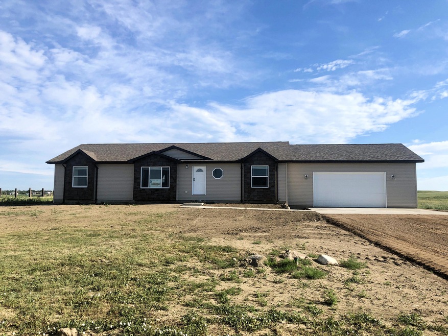 14957 Cochise St, Williston, ND 58801 - photo 1