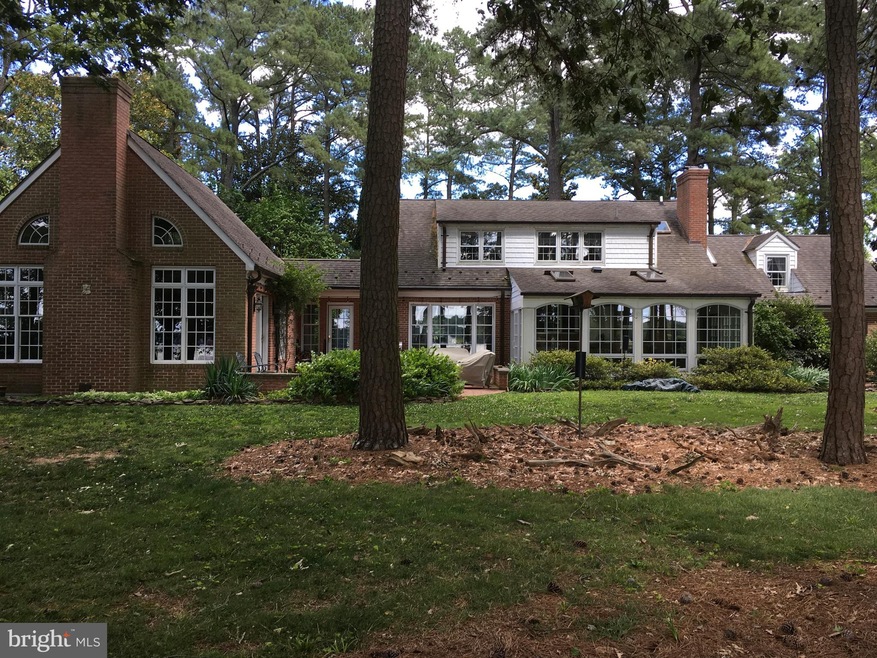 19491 N Snow Hill Manor Rd, Lexington Park, MD 20653 - photo 1