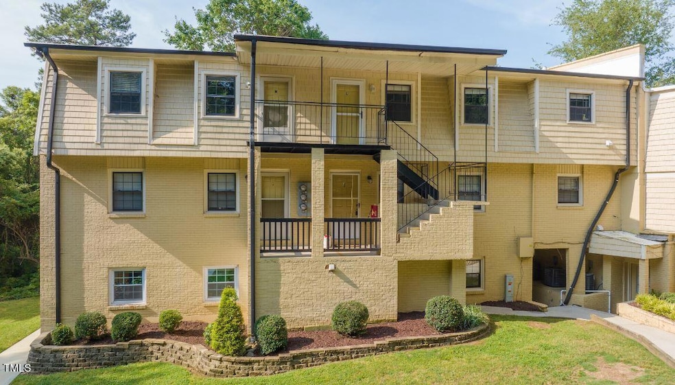 Exterior 7