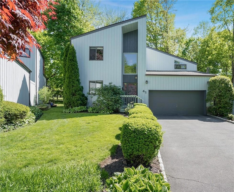 Sold $999,000 • Co-Listing Agent