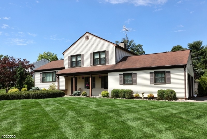 1 Rolling Ct, Kendall Park, NJ 08824 - photo 1