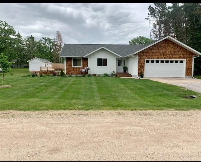 744 Lenmark Ln, Badger, MN 56714 - photo 1