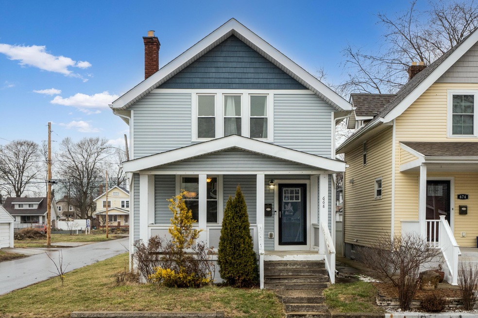 668 Stanley Ave 0005