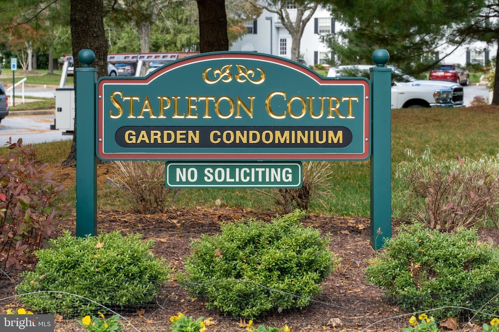 6 Stapleton Ct unit 201, Lutherville Timonium, MD 21093 - photo 1