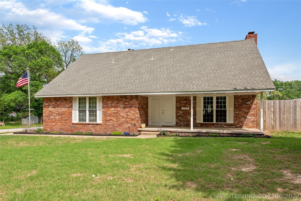 12715 S 122nd East Ave, Broken Arrow, OK 74011 - photo 1