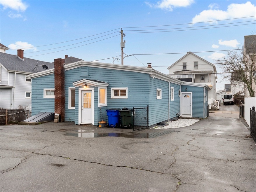 218 Hamlet St, Fall River, MA 02724 - photo 1