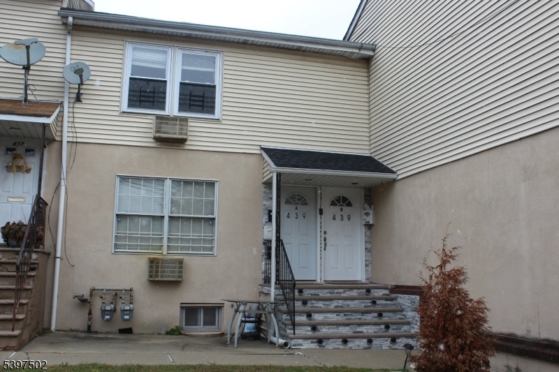 439 Marshall St, Paterson, NJ 07503 - photo 1