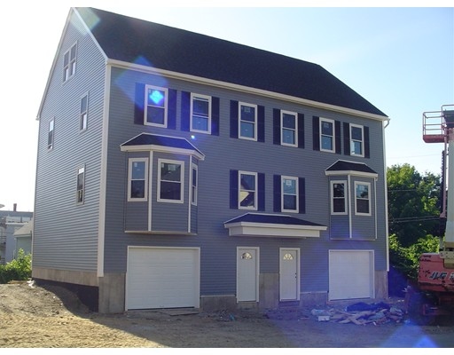 82 Franklin St unit 82, Haverhill, MA 01830 - photo 1