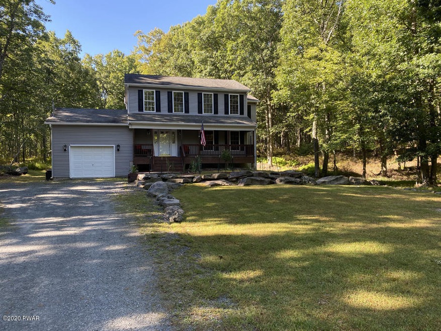 149 Lakeview Cir, Hawley, PA 18428 - photo 1