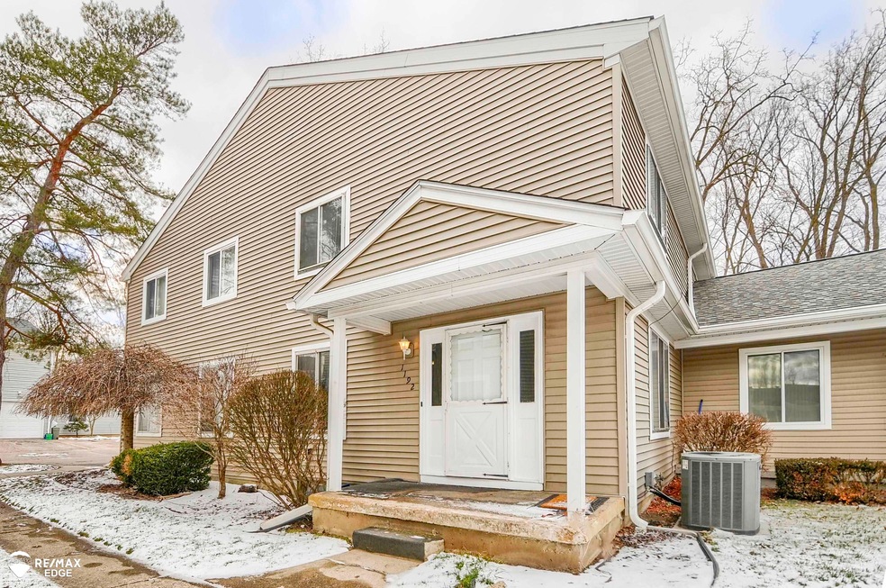 1192 Leisure Dr unit I35, Flint, MI 48507 - photo 1