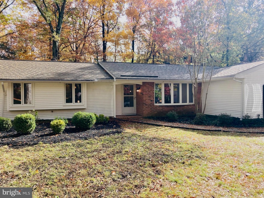 723 Barkley Dr, Fredericksburg, VA 22407 - photo 1