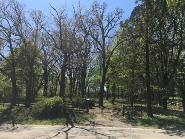 36W115 Silver Gln Rd