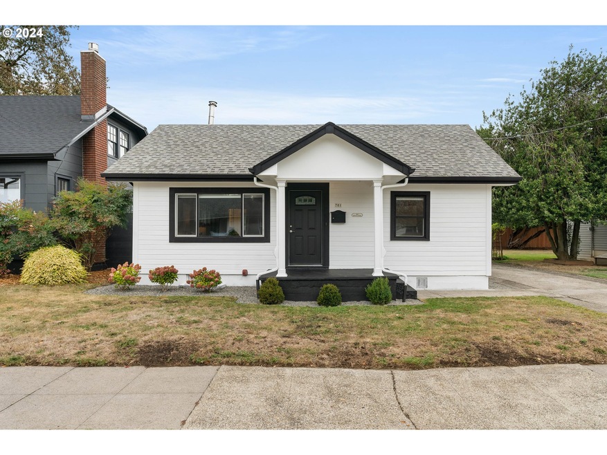 701 N Terry St, Portland, OR 97217 - photo 1