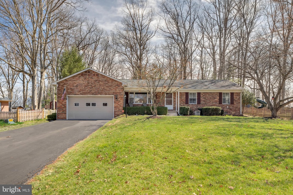 108 Mimosa Dr, Stephens City, VA 22655 - photo 1