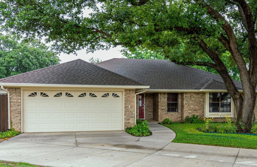 2528 Sunshine Ct, Bedford, TX 76021 - photo 1