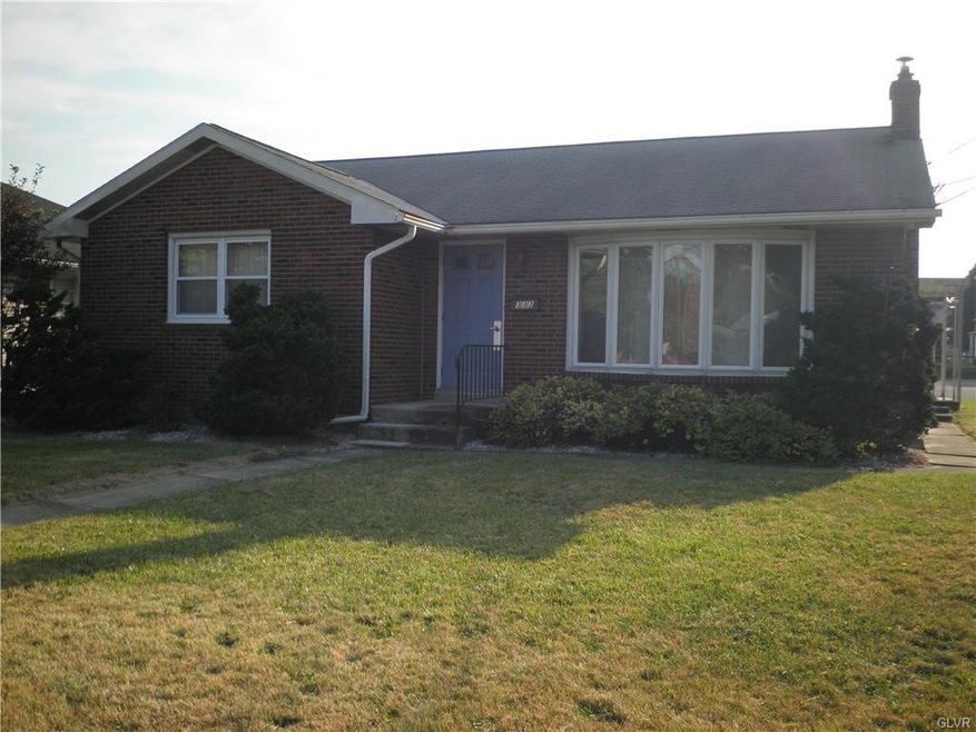 333 S Walnut St, Bath, PA 18014 - photo 1