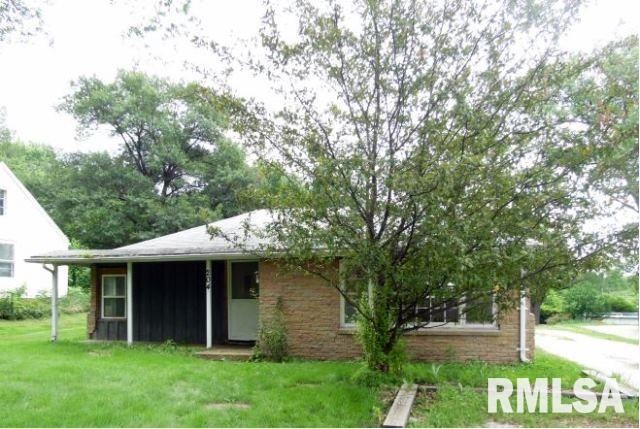 204 N Eisele Dr, Peoria, IL 61604 - photo 1