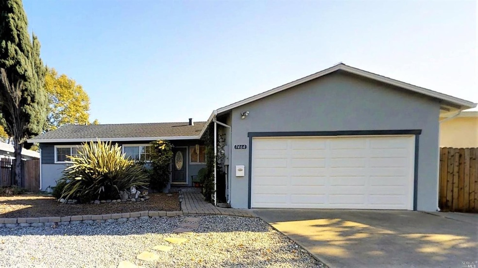 Be sure to click on the Virtual Media button to see the 3D Interactive Tour.