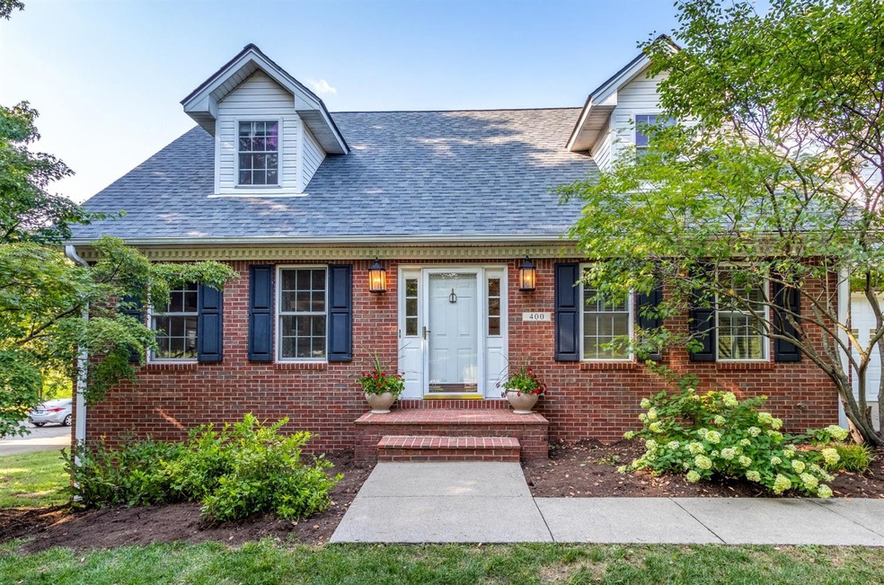 400 Farmbrook Cir, Frankfort, KY 40601 - photo 1