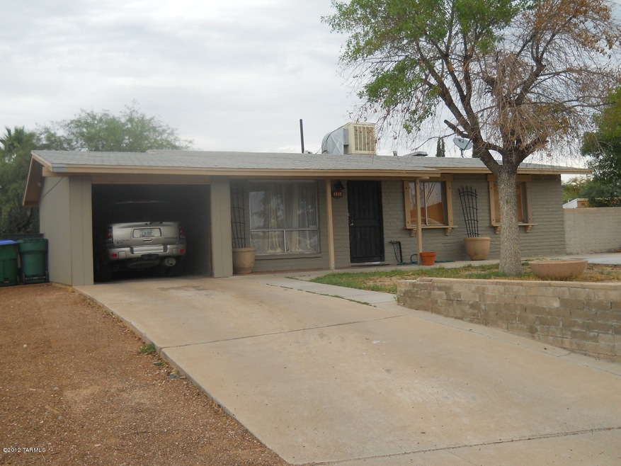 2720 W Placita Del Santo, Tucson, AZ 85741 - photo 1