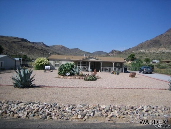 5059 W Camelback Loop