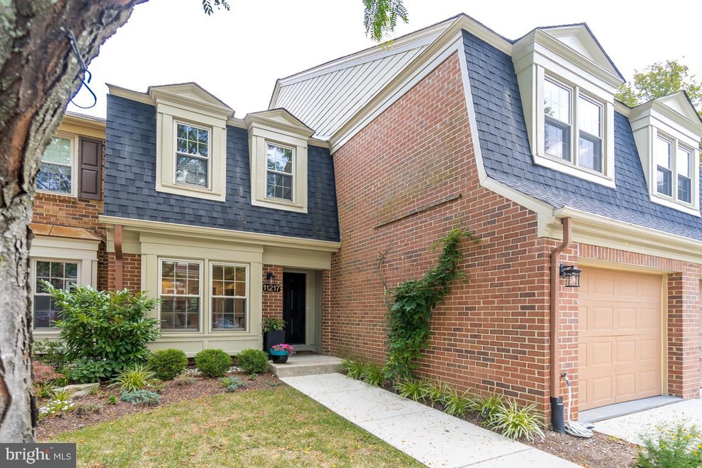 11217 Empire Ln, Rockville, MD 20852 - photo 1