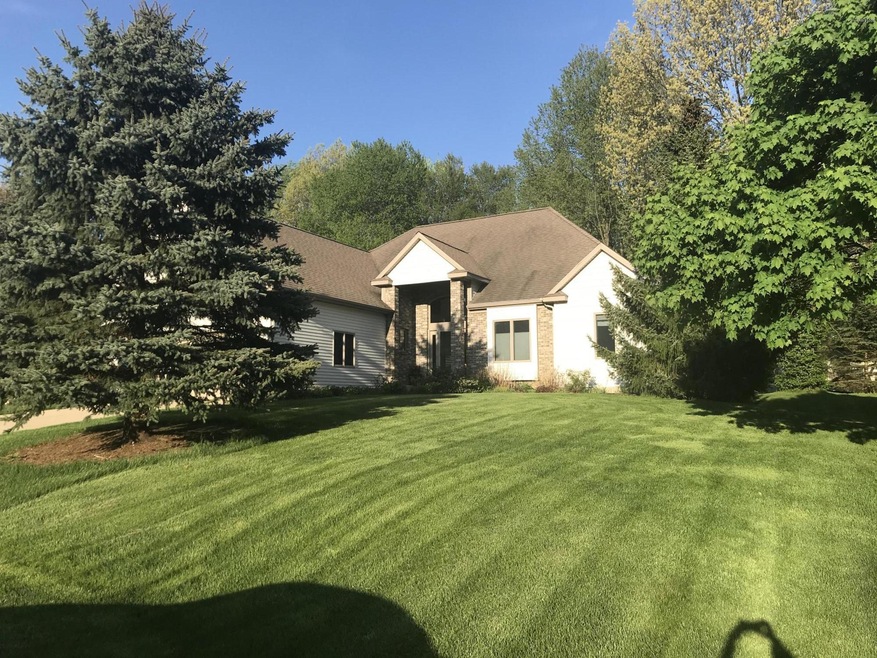 234 Deer Run front