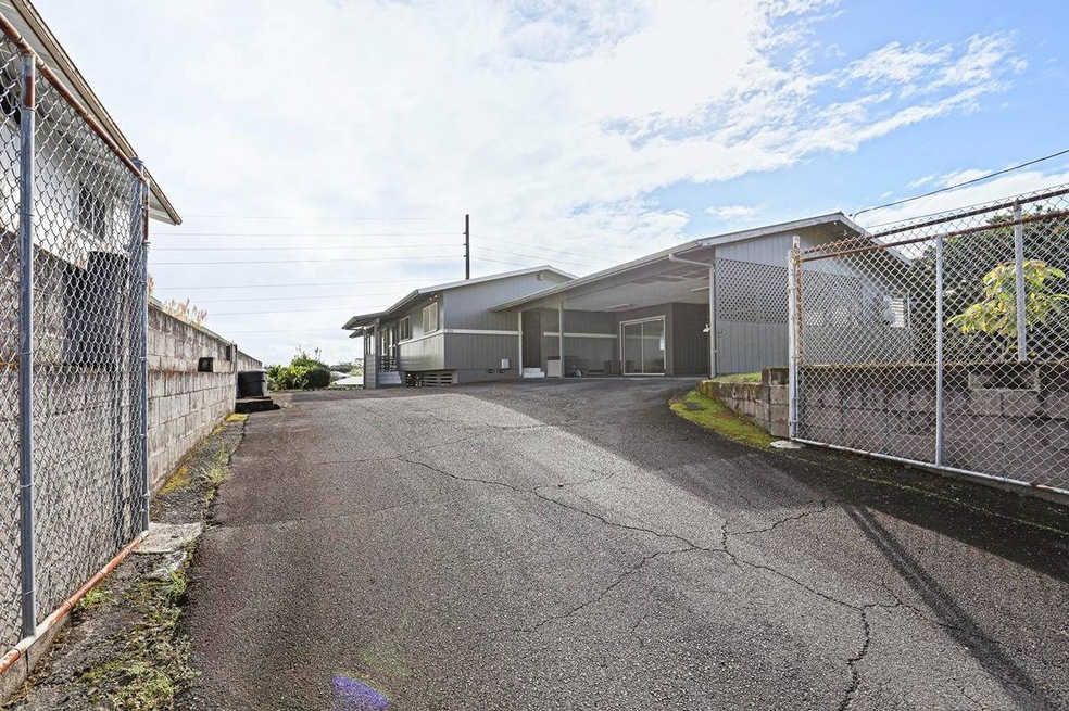 251 Olu St, Hilo, HI 96720 - photo 1
