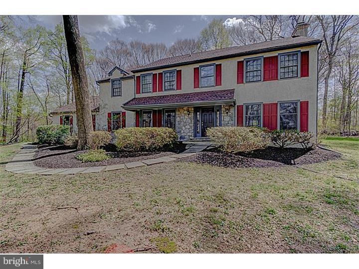 538 N Walnut Rd, Kennett Square, PA 19348 - photo 1