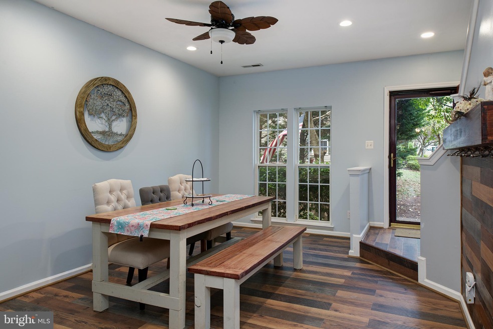 12446 Selkirk Cir, Bristow, VA 20136 - photo 1