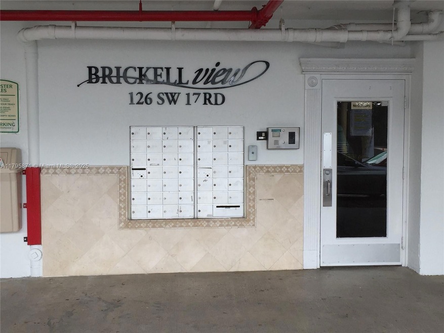 126 SW 17th Rd unit 505, Miami, FL 33129 - photo 1