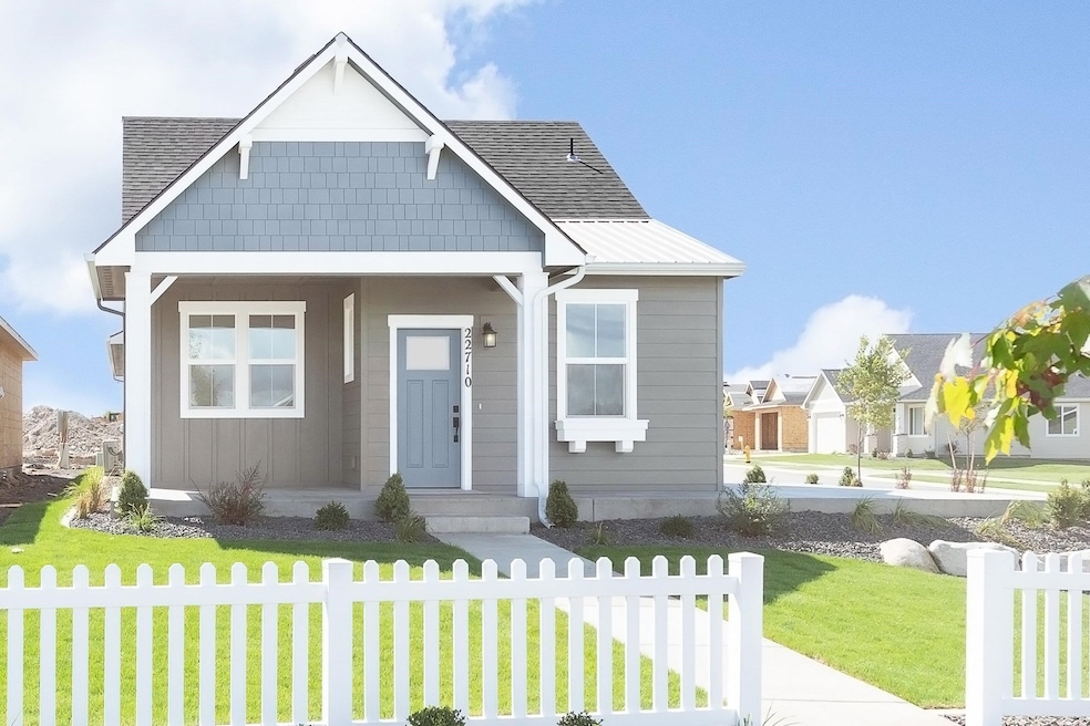 12215 N Dupont Dr, Spokane, WA 99208 - photo 1