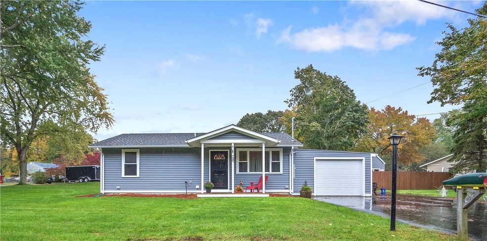 34 Douglas Cir, Greenville, RI 02828 - photo 1