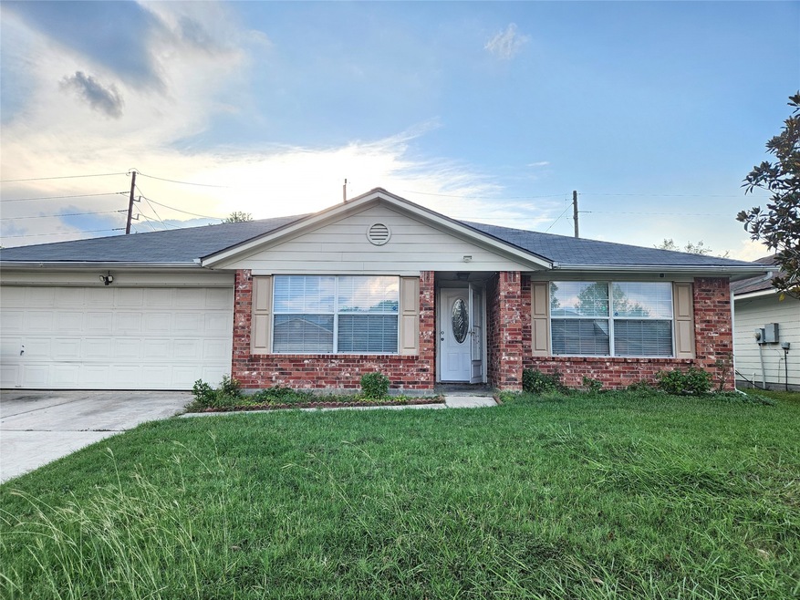 10223 Ince Ln, Houston, TX 77040 - photo 1