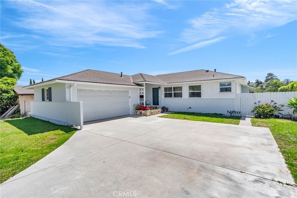 Under Contract $1,499,000