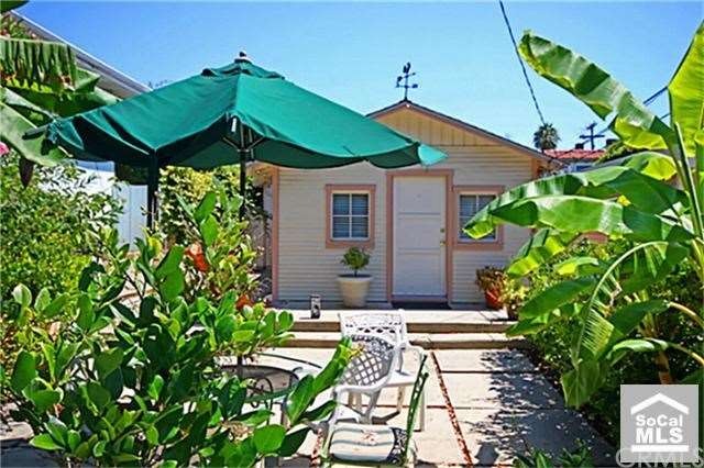 Private  enclosed front yard. This is 277 Bluebird