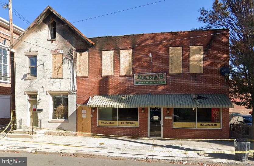 39 W Washington St unit C, Chambersburg, PA 17201 - photo 1