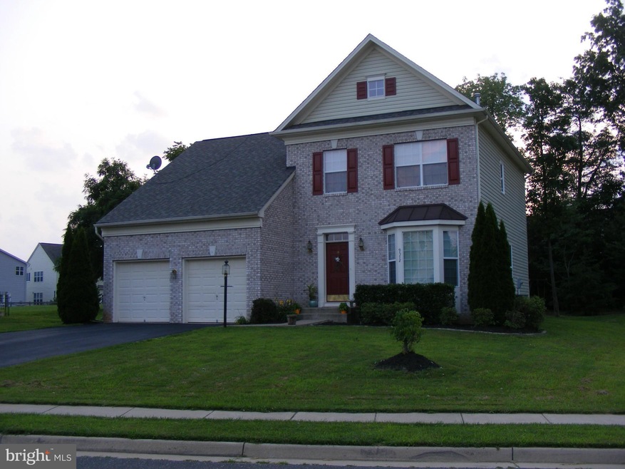 9572 Loma Dr, Bristow, VA 20136 - photo 1