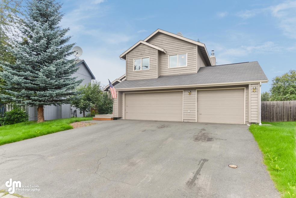 Exterior_9312-FULL