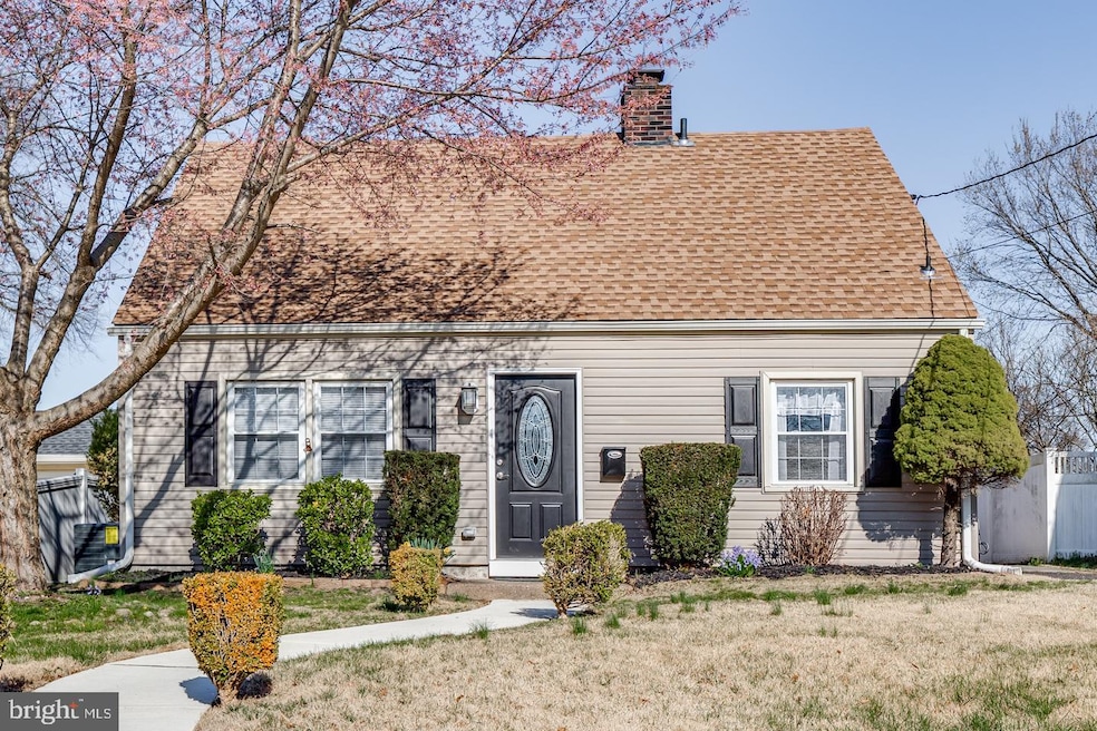 529 Maple Ave, Audubon, NJ 08106 - photo 1