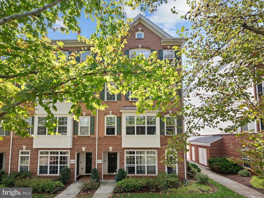 Under Contract $549,900